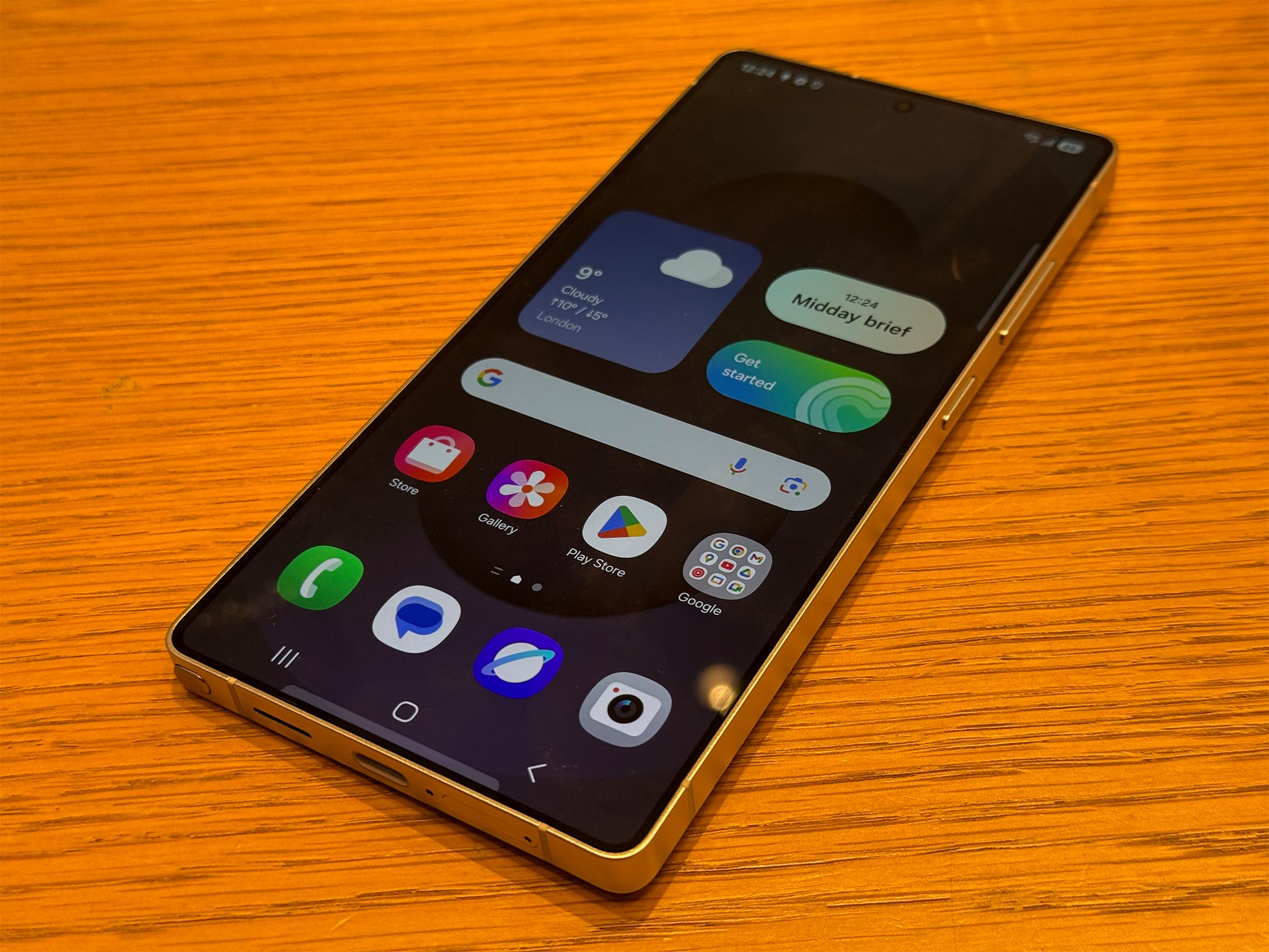 Samsung galaxy s25 ultra IndyBest first look review