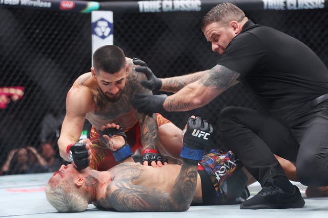 <p>Ilia Topuria required just one round to finish Charles Oliveira</p>